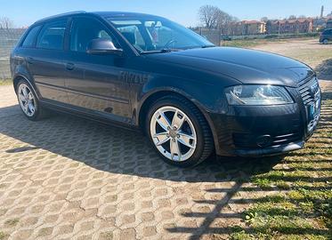 Audi a3 2.0 tdi 140 cv 5 porte anno 2009