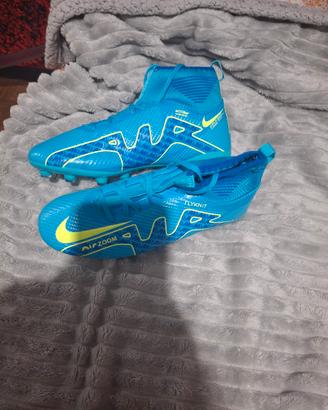 mercurial nike taglia 37 (prezzo non trattabile)