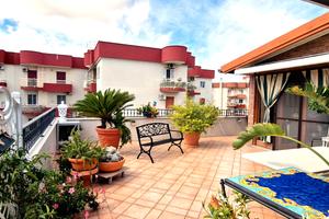 Ampio Attico in zona servitissima