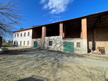 Cascina Piemontese indipendente