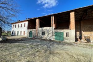 Cascina Piemontese indipendente