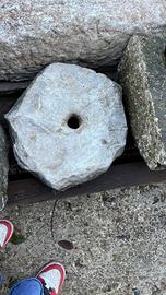 Ruota in pietra  o pietra di macina
