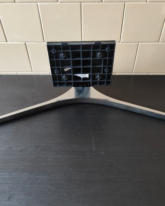 base TV Samsung MU6400