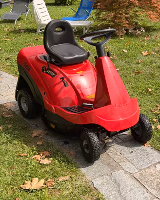 Trattorino tagliaerba Castelgarden Rider 72