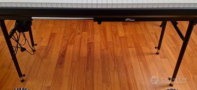 tavolo da appoggio per tastiera