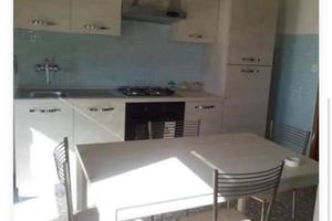 Stanza singola zona cittadella / via etnea alta