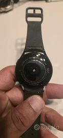 Samsung Galaxy Watch5 44 mm – 80 €