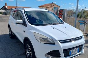 Ford Kuga 2.0 TDCi 140 CV Powershift  AWD FULL