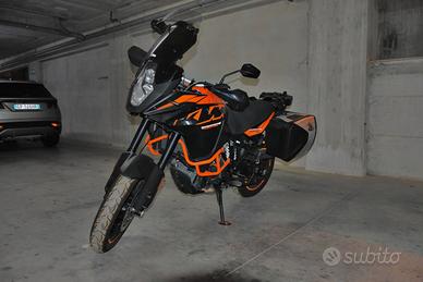KTM 1090 ADV
