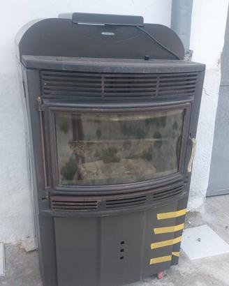 Termostufa a pellet Ecofire maxi idro usata