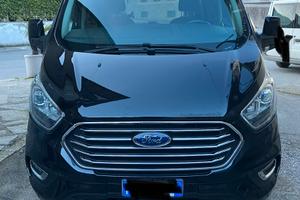 Tourneo Custom 8 posti