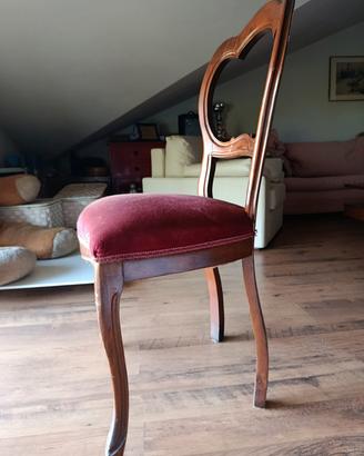 sedia in stile rosso cardinale 