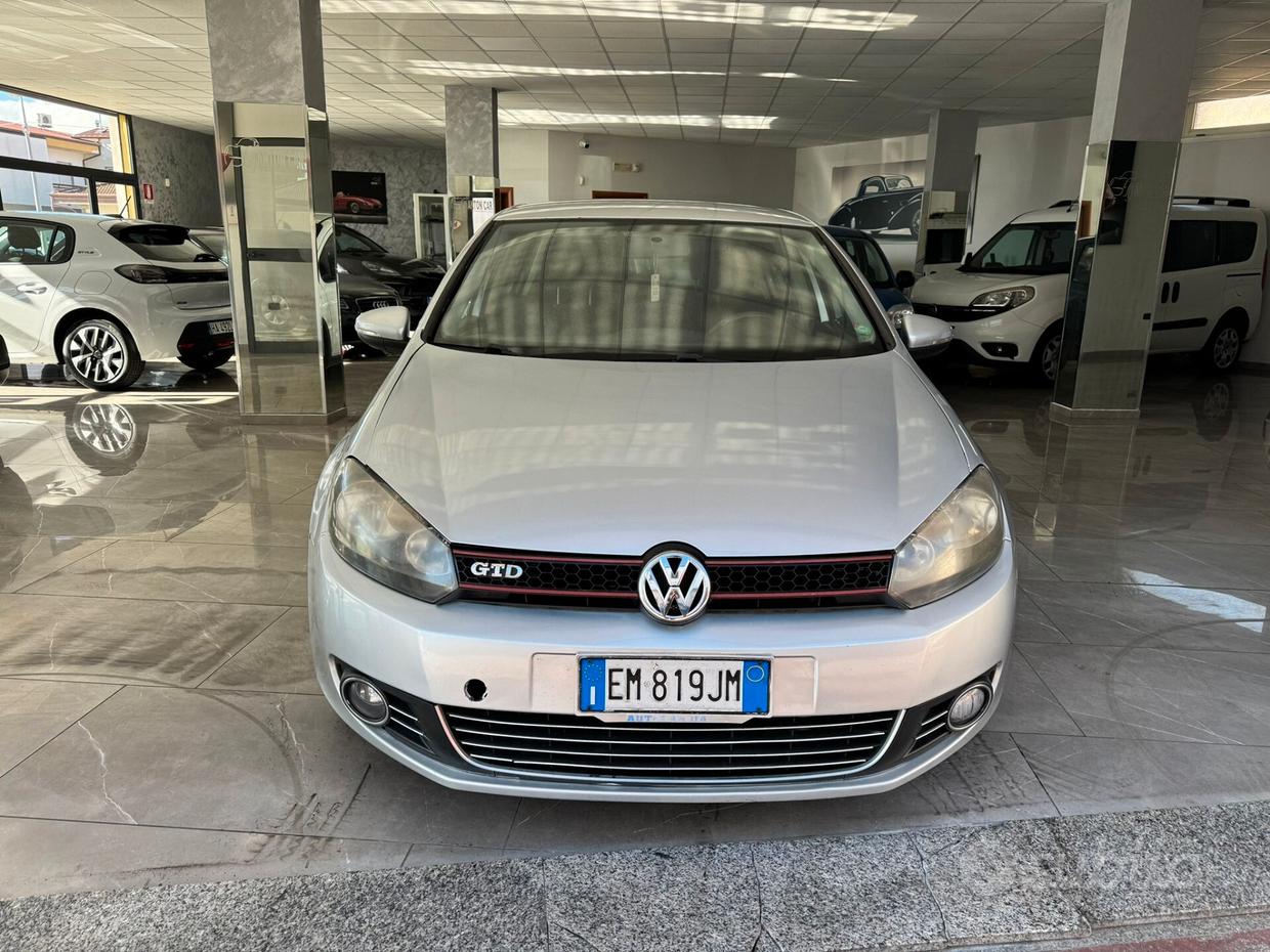 VOLKSWAGEN Golf 7ª serie