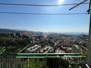 4 LOCALI A GENOVA