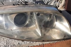 coppia fari allo xeno alfa romeo gt