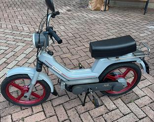 Piaggio si Vendita in Motori a Perugia e provincia