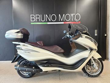 Piaggio X 10