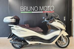 Piaggio X 10
