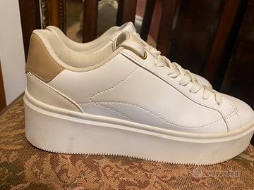 Snakers donna para alta