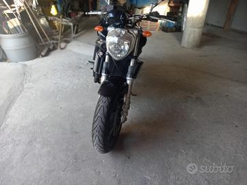 Yamaha FZ6 - 2004