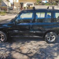 Suzuki Vitara 1.6 benzina / gpl monofuel