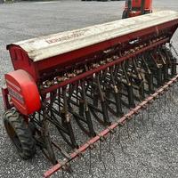 Seminatrice Moreni modello Ucraina 3000