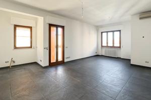 Tri locale a due passi da tutto