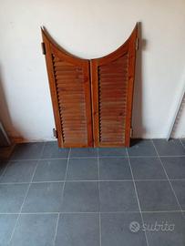 2 ANTE SALOON