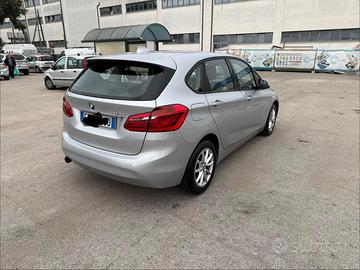 BMW 216 d