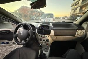 FIAT Punto 1.2 3a  2004