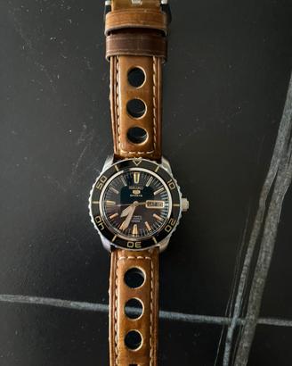 Seiko 5 sport