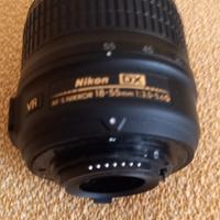 obiettivo nikon 18-55mm  f 3,5/5,6 G VR DX