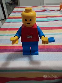 Minifigure omino lego torcia a ricarica dinamo