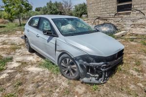 Volkswagen Polo 1.0 2018 sinistrata