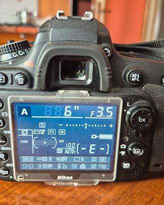 NIKON D610