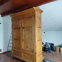 Armadio in noce d'epoca