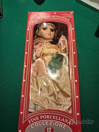 Bombola in porcellana da collezione