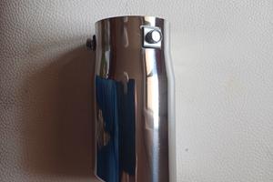 Finto terminale tubo di scarico