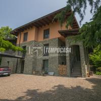 VILLA SIGNORILE DI PRESTIGIO UNICA NEL SUO GENERE