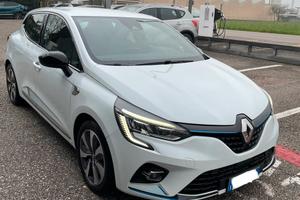 Clio V Full-hybrid 1.6cc