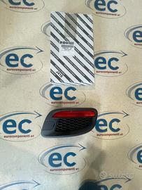 735577736 Griglia paraurti posteriore dx Fiat 500