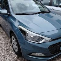 Hyundai i20 solo 20.000 km