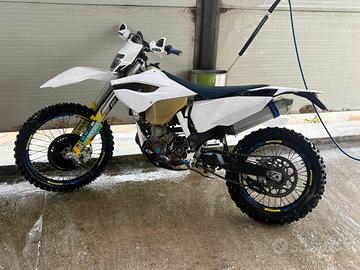 HUSQVARNA FE 250 2016