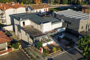 NEGOZIO A MONTICHIARI