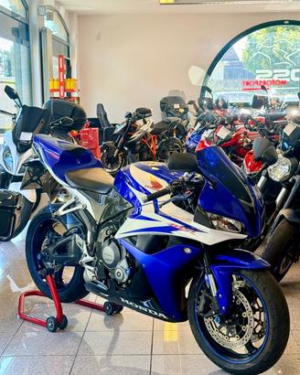 HONDA CBR 600 RR 19.000KM FINANZIABILE