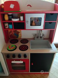 Cucina giocattolo super accessoriata 