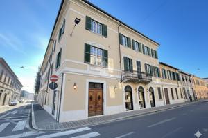 CASA INDIPENDENTE A SEREGNO