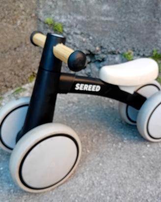 BICI BIMBO/BIMBA SENZA PEDALI  4 RUOTE