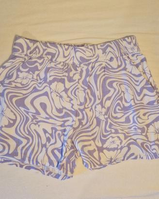 Shorts fantasia lilla e bianco