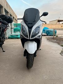Kymco 500 R ABS